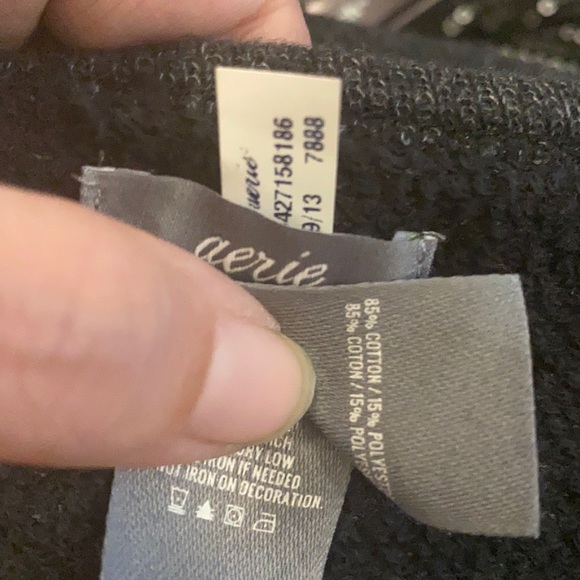 AERIE - grey short slv sweater w black sequins around the neck & shoulders - M - Picture 6 of 16